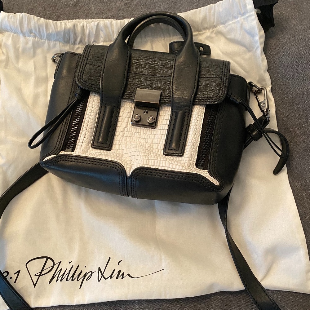 3.1 Philip Lam Leather Crossbody